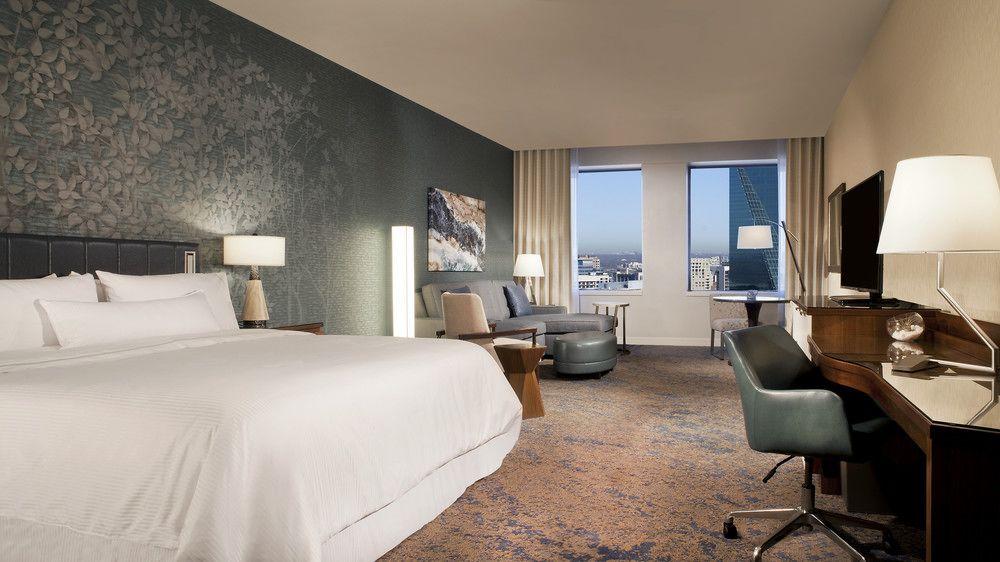 The Westin Dallas Downtown Bagian luar foto