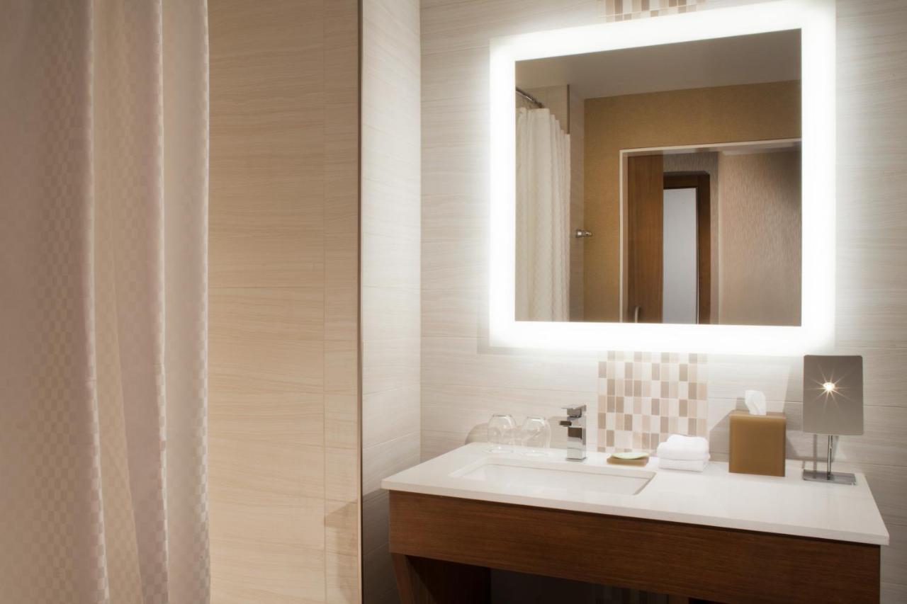 The Westin Dallas Downtown Bagian luar foto